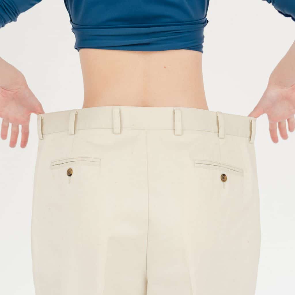 5 conseils pour porter le pantalon large quand on est petite